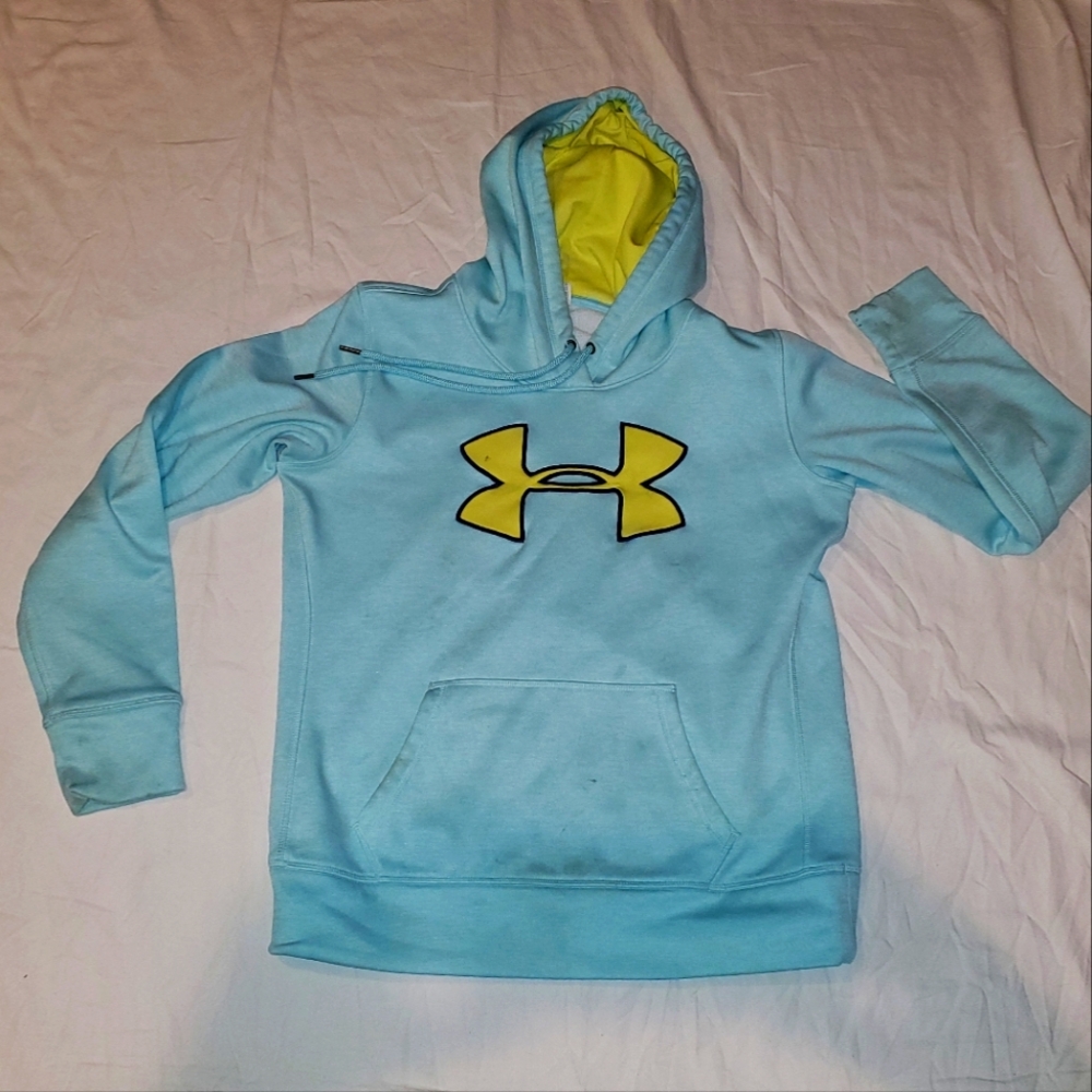 Under Armour sweatshirt